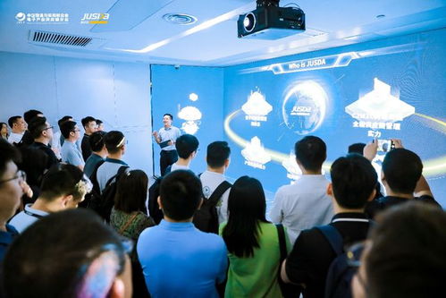 余承东雷军发文谈行业发展，共话科技未来，携手共进